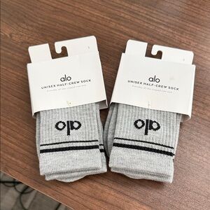 ALO Yoga Light Gray Half-Crew Socks, 2 pairs